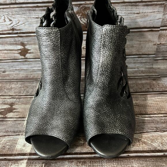 BCBGeneration Stiletto Open Toe Booties Size 8-1/2B 8.5 - Picture 4 of 5